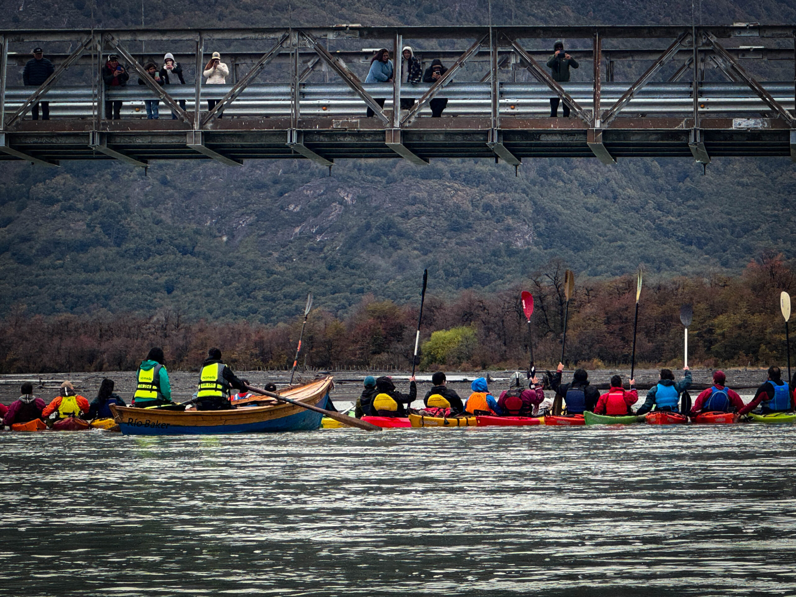 Éxito en la Cuarta Versión del Encuentro del Lago Cisnes: Celebración del Patrimonio Natural y la Navegación