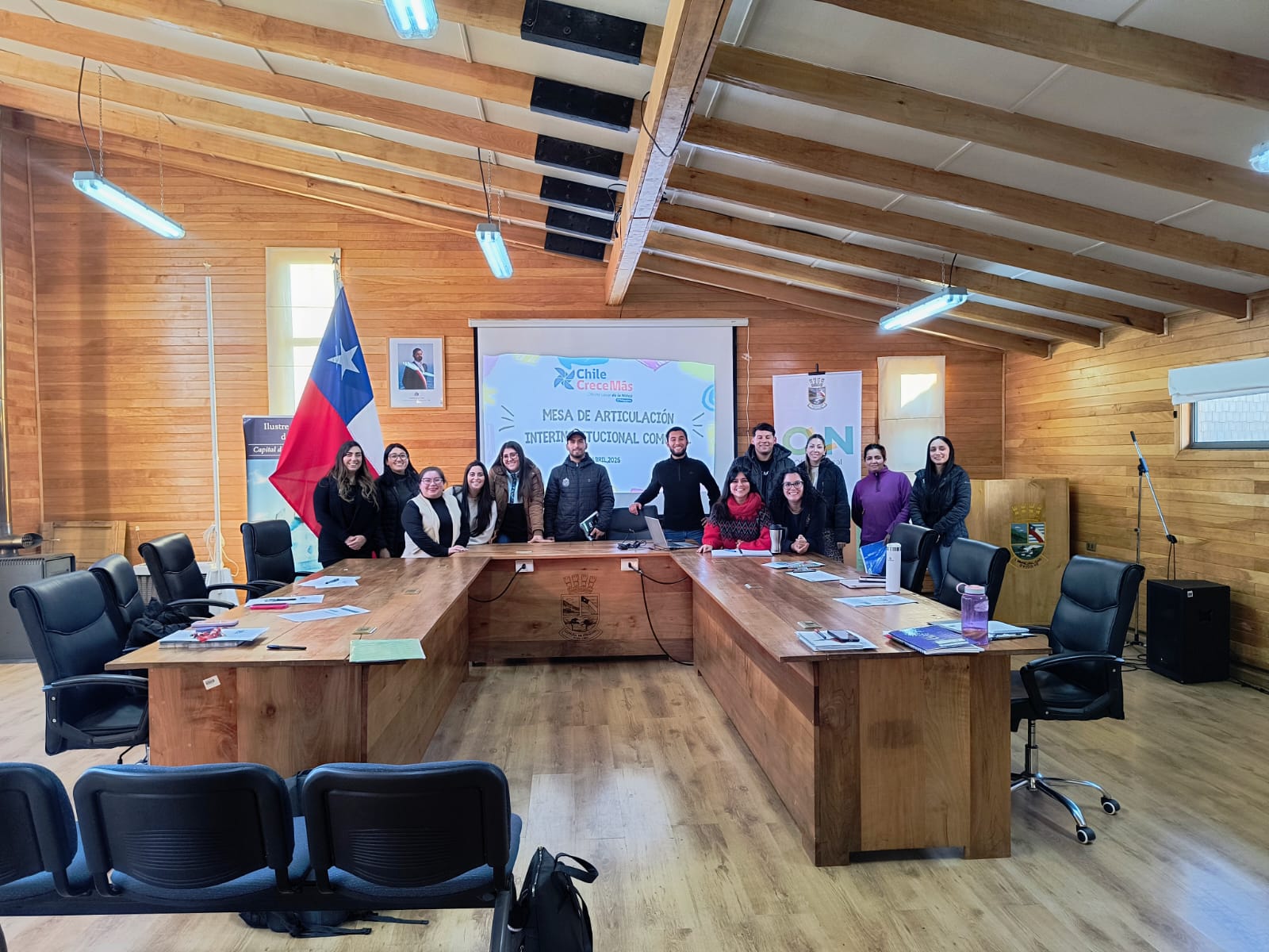 Villa O’Higgins fortalece su red de protección a la niñez con nueva sesión de la Mesa de Articulación Interinstitucional